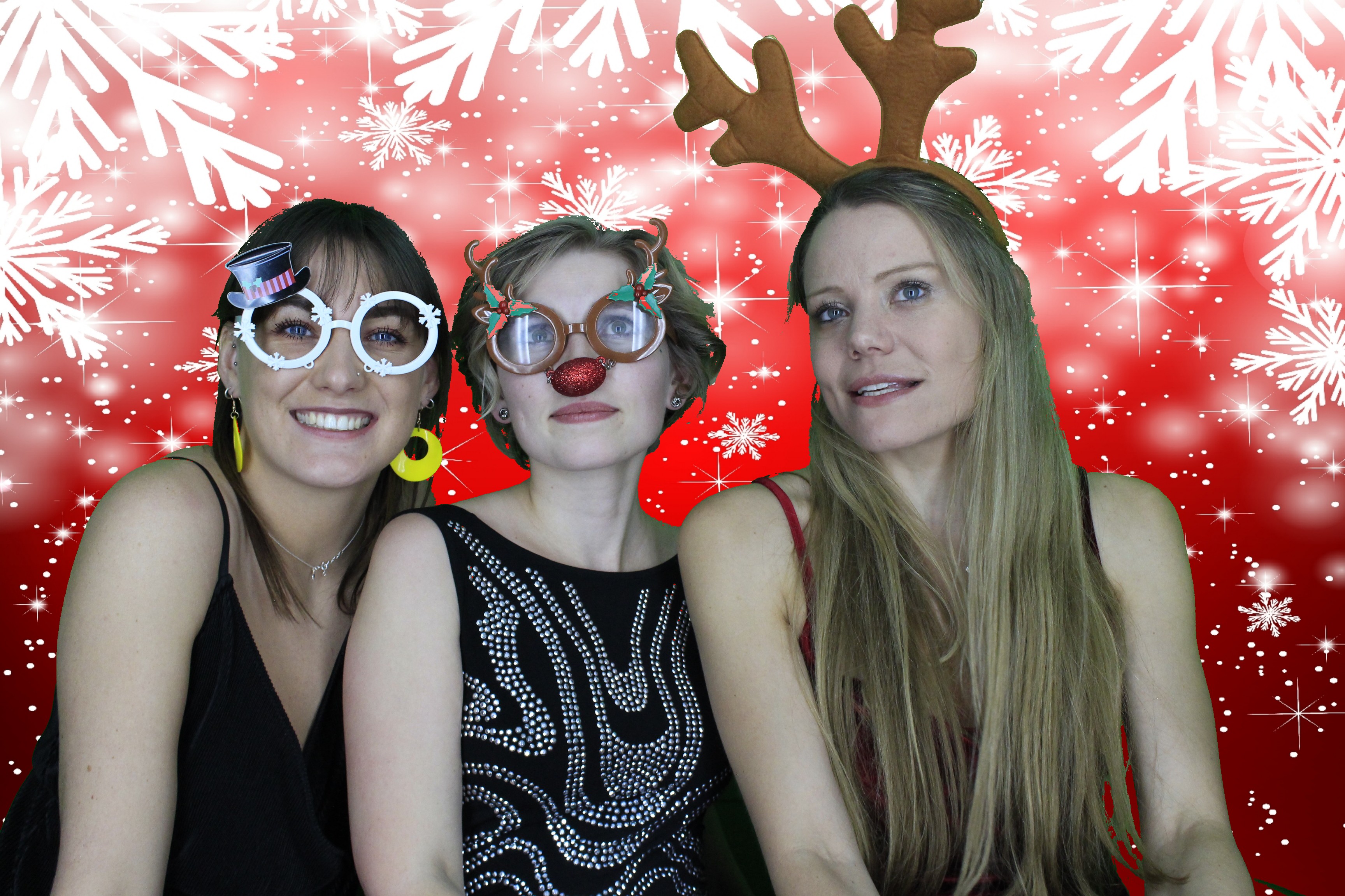 Acosta Europe Christmas Party 2018 | View more photos from the event at gallery.myphotoboothexperience.co.uk/u/MyPhotoBoothExperienceLtd/Acosta-Europe-Christmas-Party-2018